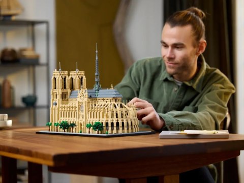 21061 - LEGO Architecture - Notre-Dame w Paryżu 21061 - LEGO Architecture - Notre-Dame w Paryżu
