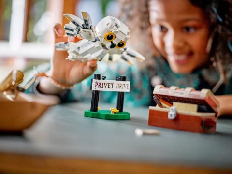 76425 - LEGO Harry Potter - Hedwiga™ z wizytą na ul. Privet Drive 4 76425 - LEGO Harry Potter - Hedwiga™ z wizytą na ul. Privet Drive 4