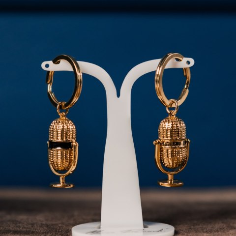 Brelok mikrofon z kolekcji Colibra x Pan Lektor (AP24/PAN/01)