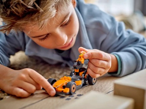 60442 - LEGO City - F1® Kierowca i bolid McLaren 60442 - LEGO City - F1® Kierowca i bolid McLaren
