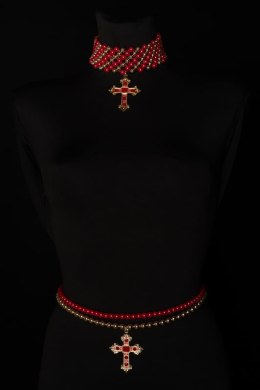 Choker z pereł z krzyżem (C23/FSH/11AU)